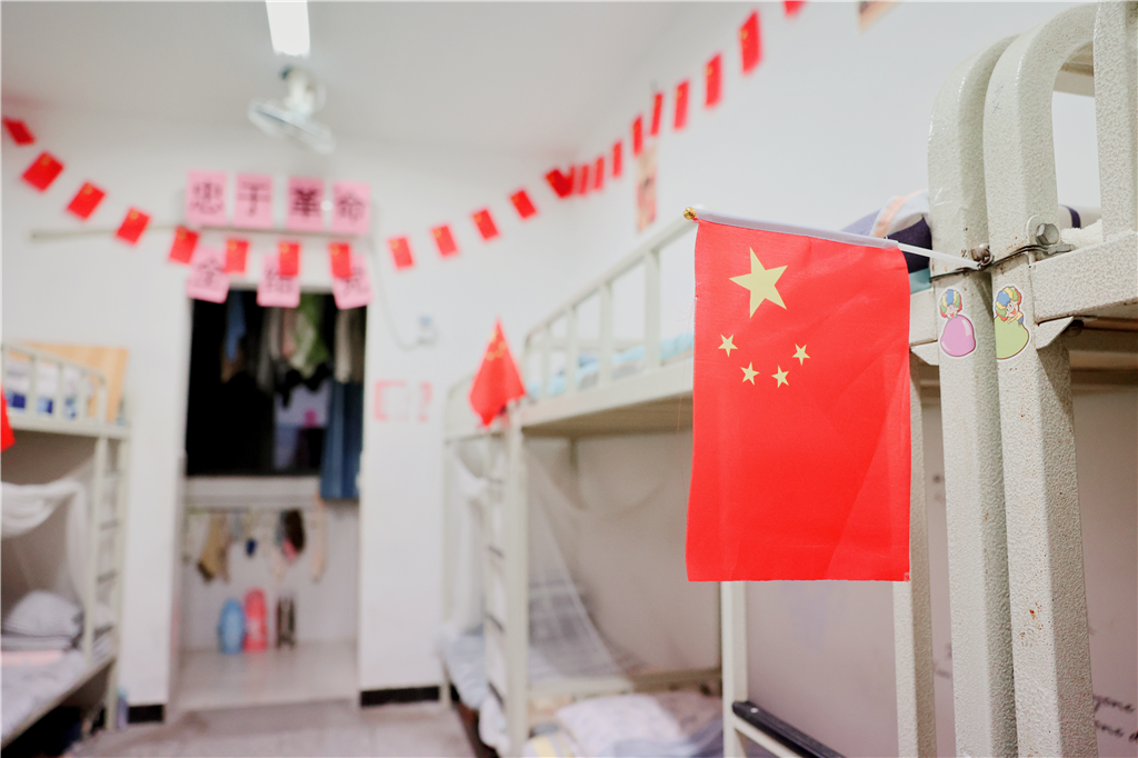 看这一树一树的花开，科一春来，你也来。(图20)