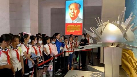 传承两弹精神，志做民族脊梁||科学城春蕾学校二校区毕业研学活动(图2)
