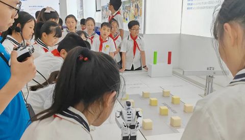 春蕾师生参加绵阳市少先队主题实践教育暨社会化工作示范活动(图3)