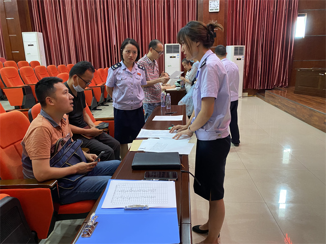 科学城税务局扎实推进个税汇算工作(图2)