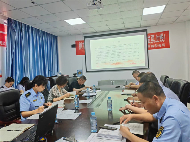 经管中心党支部召开习近平新时代中国特色社会主义思想专题学习会(图2) 经管中心党支部召开习近平新时代中国特色社会主义思想专题学习会(图2)