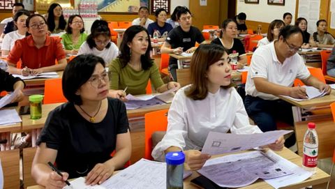 春蕾学校与东师附小就“新课程改革背景下学科命题与质量分析”等内容进行线上交流(图3)
