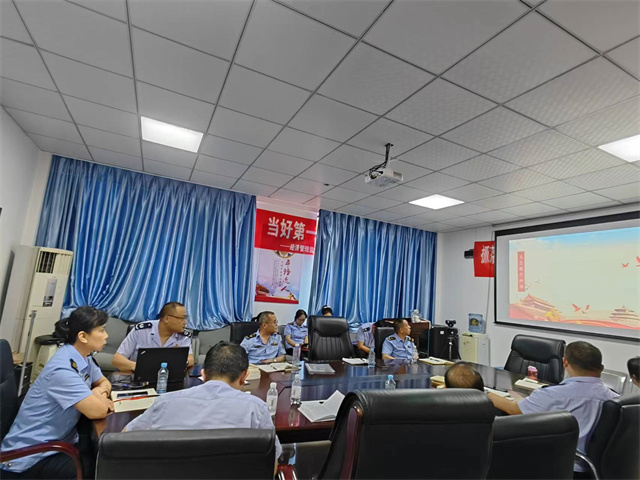 经管中心党支部召开习近平新时代中国特色社会主义思想主题教育专题会暨7月主题党日活动(图2) 经管中心党支部召开习近平新时代中国特色社会主义思想主题教育专题会暨7月主题党日活动(图2)