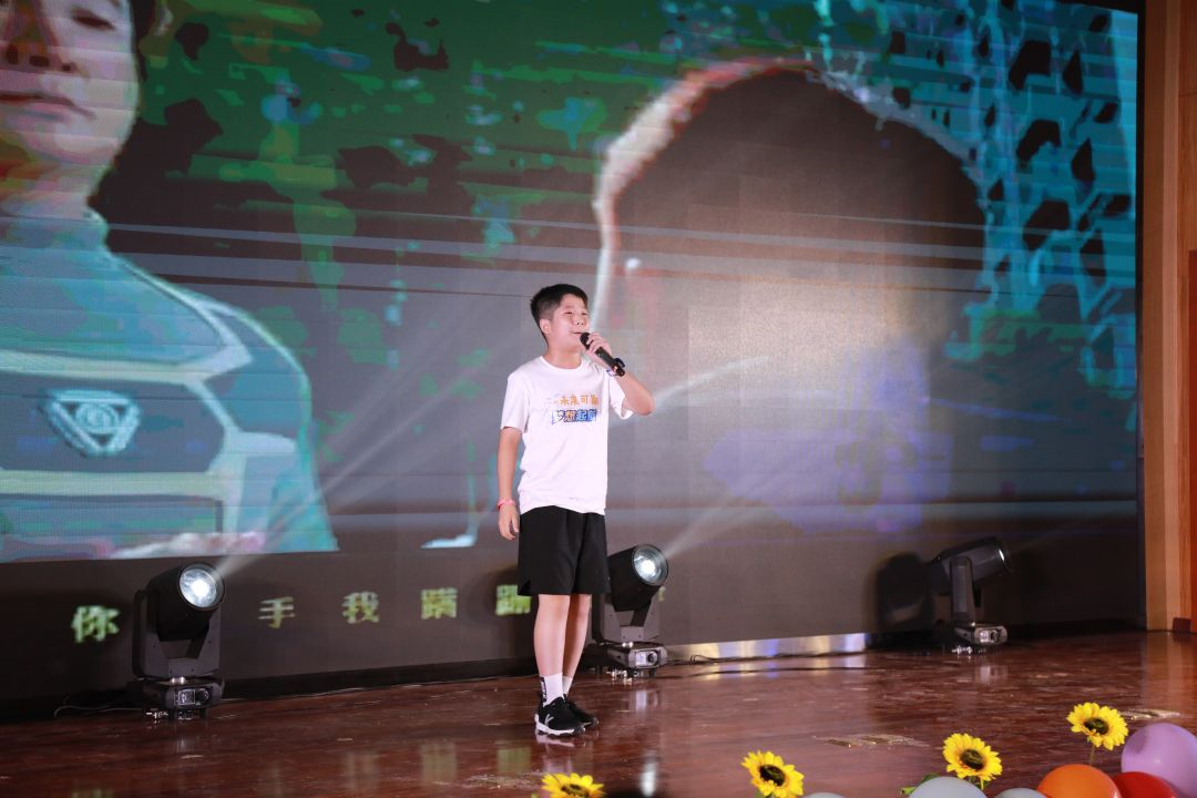 科技之光耀星空，祖国少年共成长——科学城一中&陕西省富平县青少年夏令营感受科技文化晚会(图19)