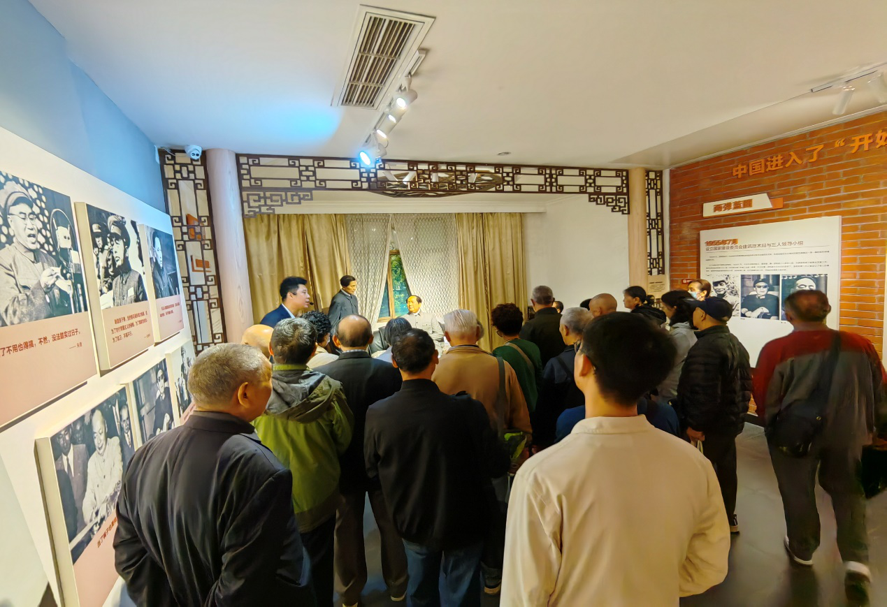 弘扬两弹精神 传承红色血脉——春雷街道党工委组织社区党支部寻根活动(图5) 弘扬两弹精神 传承红色血脉——春雷街道党工委组织社区党支部寻根活动(图5)