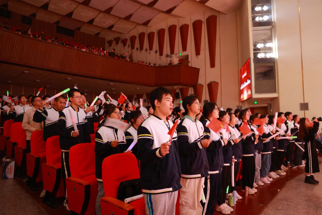 建功新时代，一起向未来——科学城一中校园艺术节精彩直击(图43)