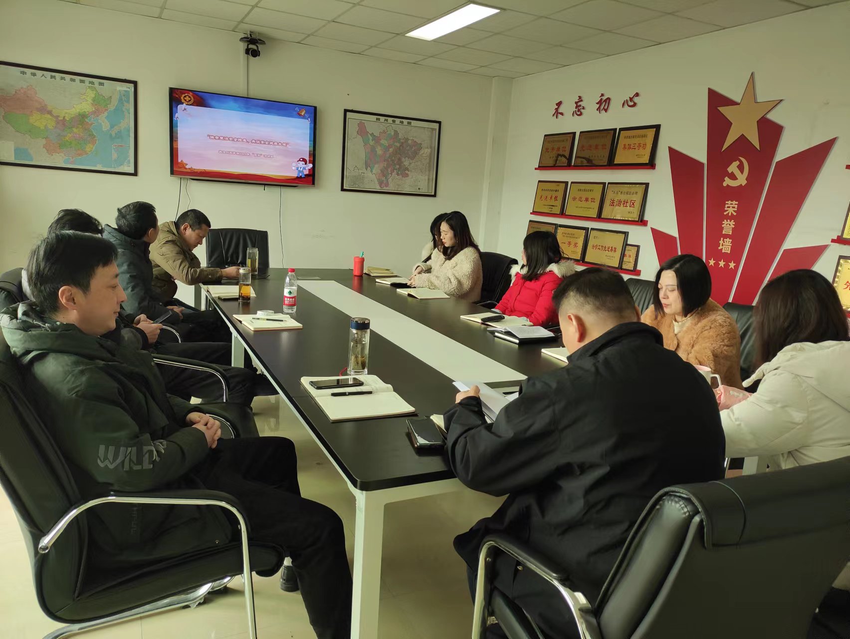 政法与武装部强化安全生产管理 深入推进“百日安全无事故”活动(图1) 469_1707112633_hd.jpeg