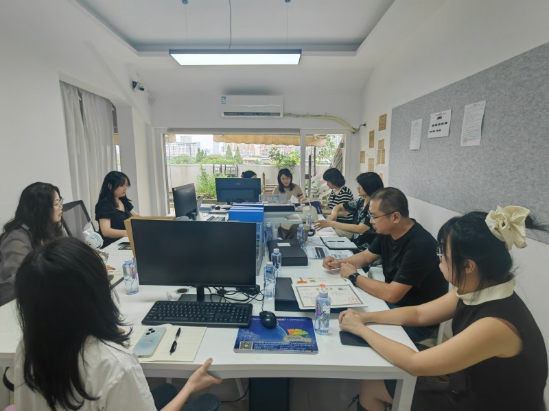 构建 “亲清” 医企合作生态,筑牢廉政风险“防火墙”-- 九〇三医院开展2025年供应商走访活动(图1) 图片1.jpg