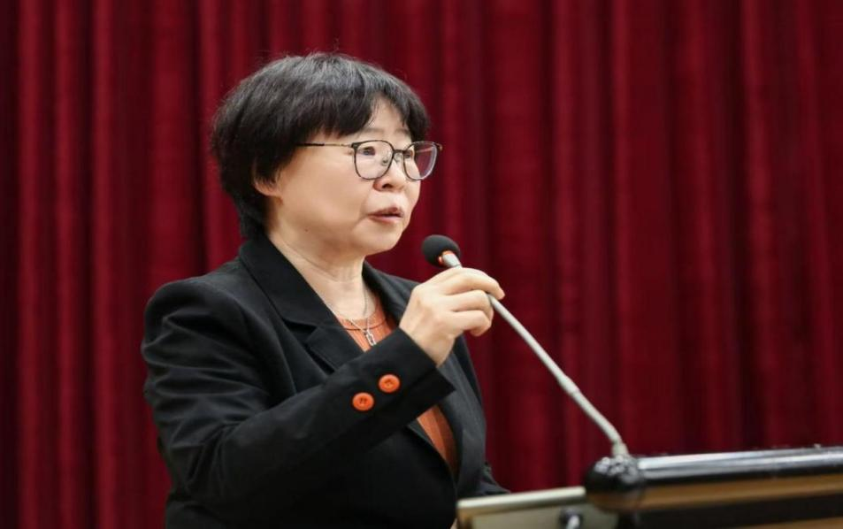 院党委常委、副院长黄明一行到职工医院 宣布干部任免决定(图3) 图片45.png