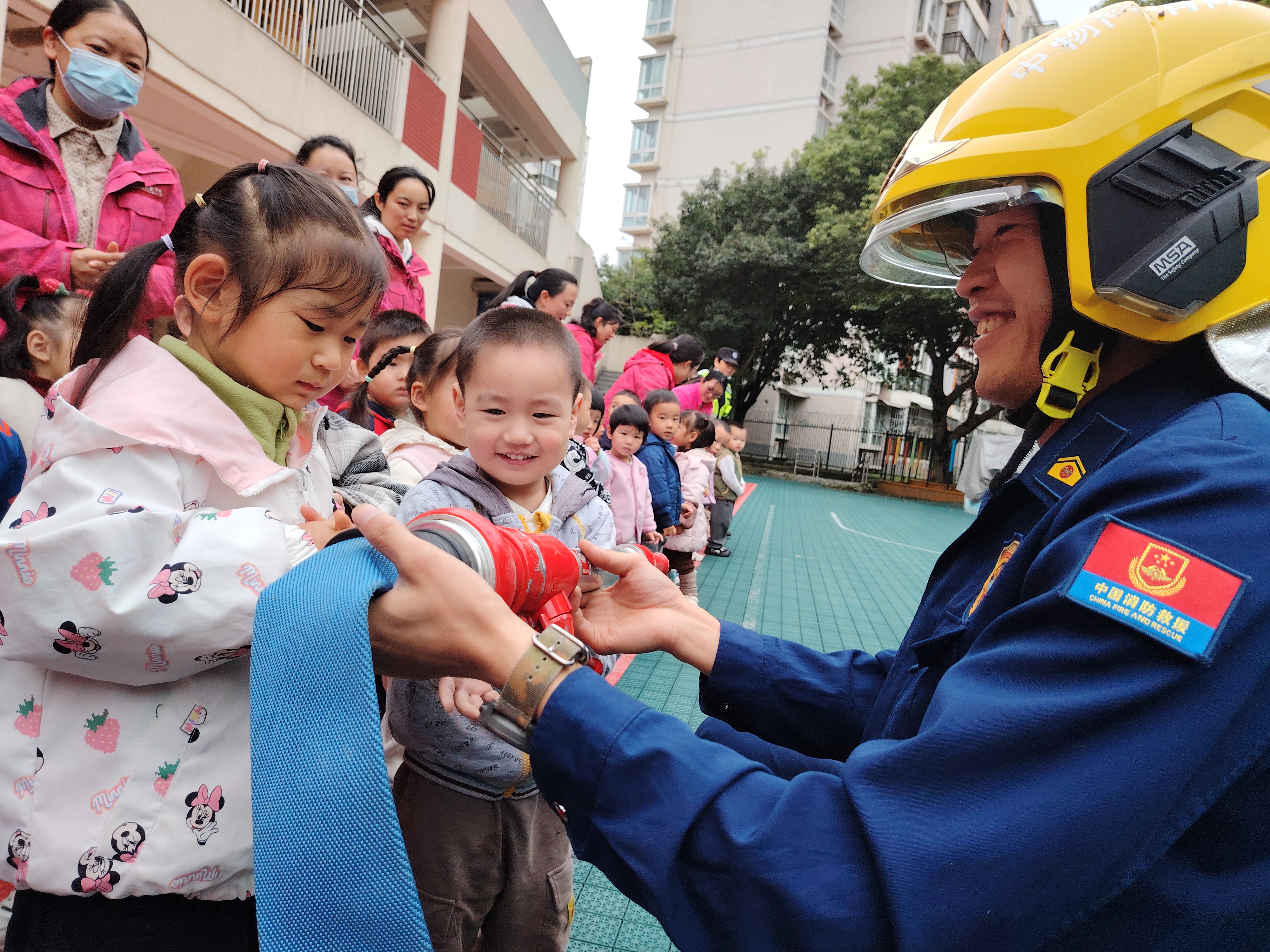 守卫科研践初心 消防宣教护民安(图3) 3.jpg