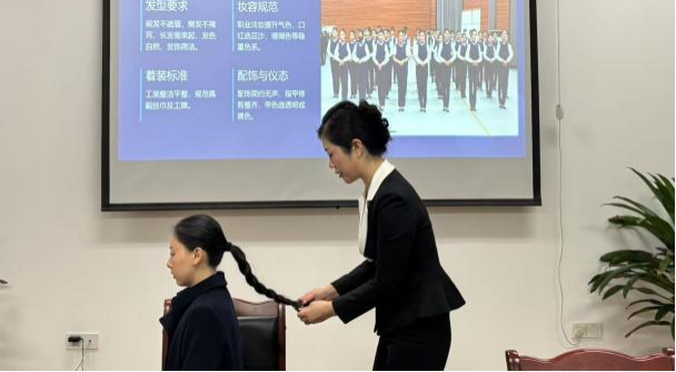 以训赋能强本领 蓄力提质优服务 ——中物院科技馆举办2026年讲解员专题培训班(图2) 图片2.png